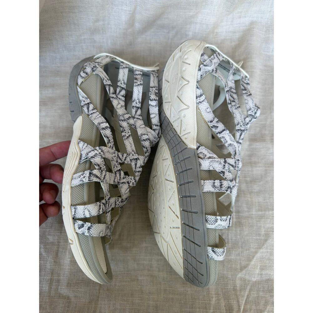 Baretraps Sandals 8.5M Samina Snake Print Strappy Cage Flat Comfort Shoes - Picture 5 of 8